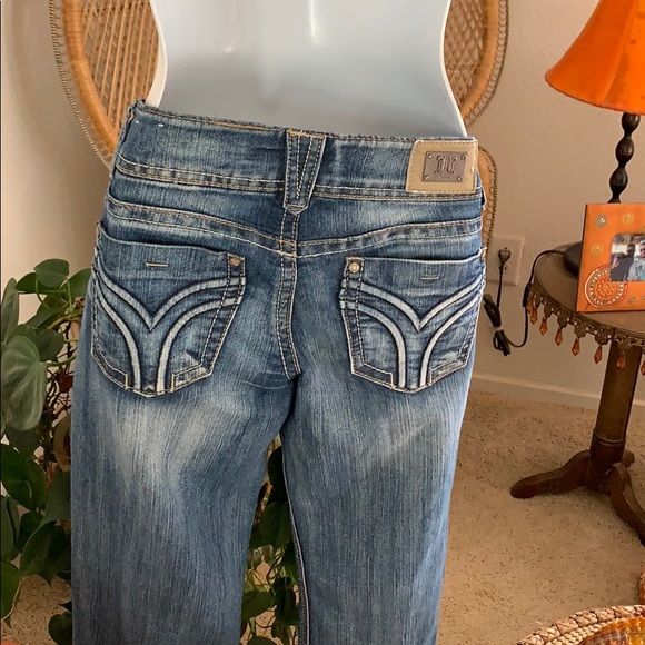 Jolt bluejeans - Picture 3 of 4